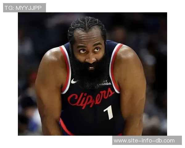 哈登谈超越奥尼尔的荣幸与努力：从偶像到传奇的成长之路