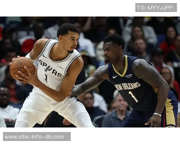 文班亚马替补表现不佳半场10投仅3中仅得11分3篮板正负值为4